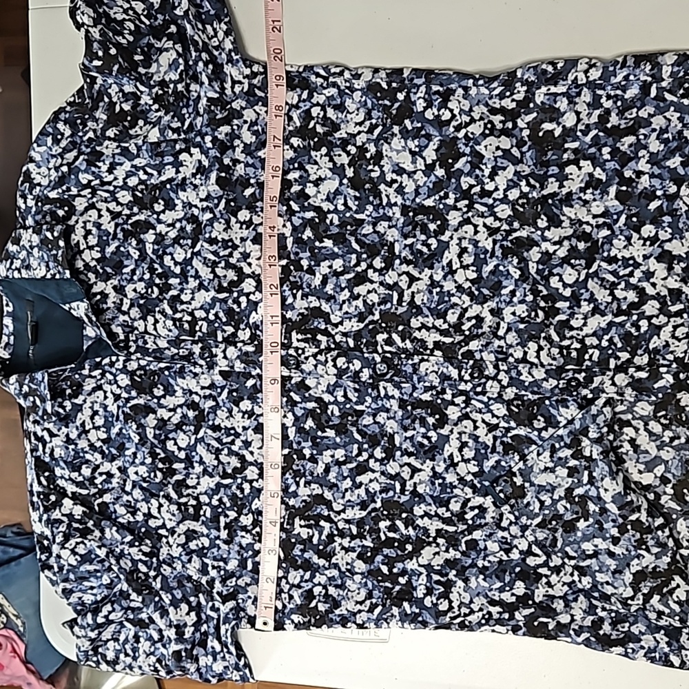 INC INTERNATIONAL CONCEPTS button down shirt - image 7